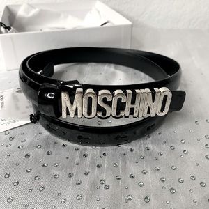 Moschino belt